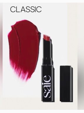 43. SAIE Lip Blur Matte Blurring Lipstick - CLASSIC